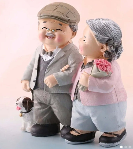 cute older couple resin cake topper