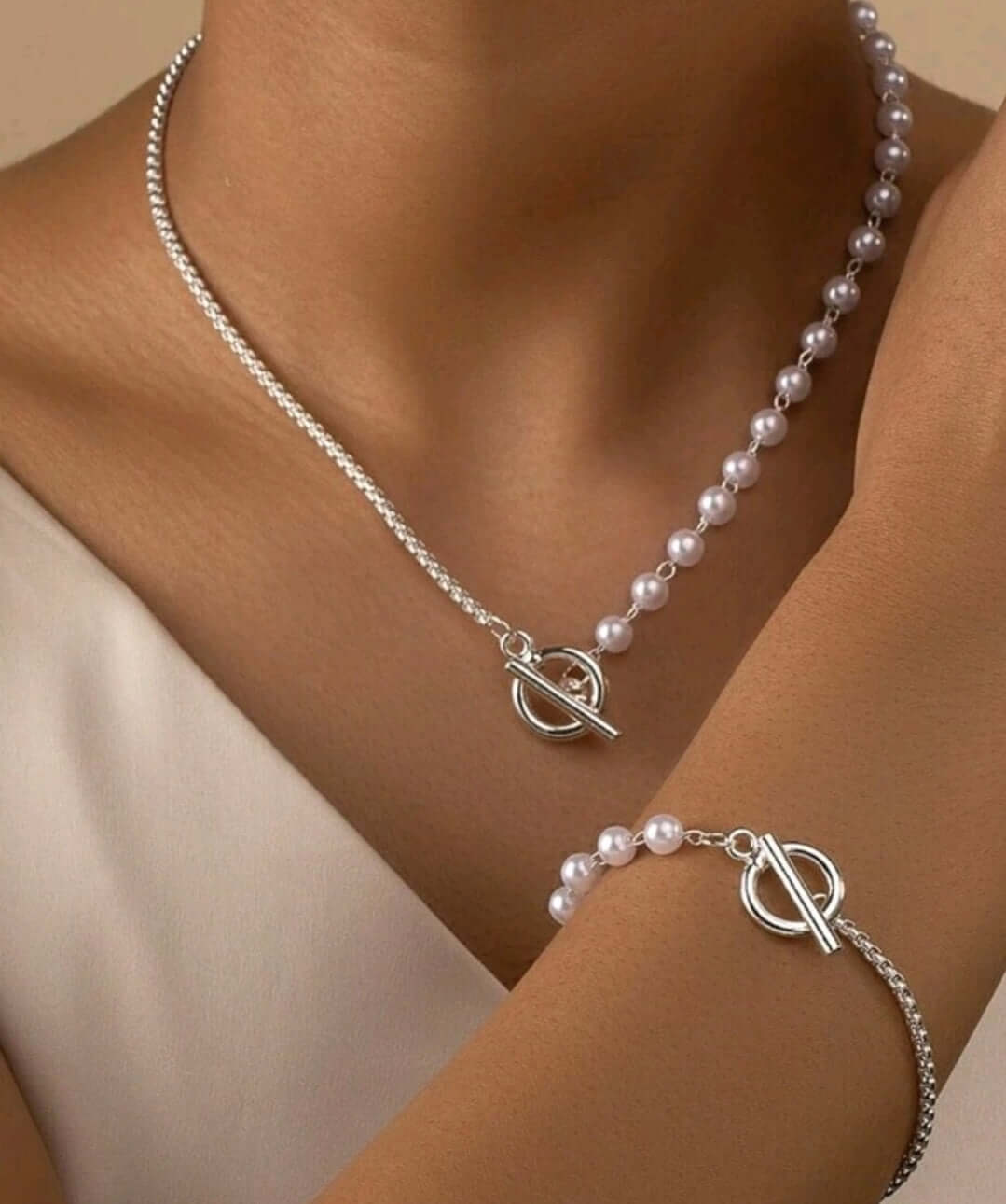 Jewellery Set - faux pearl silver necklace and bracelet