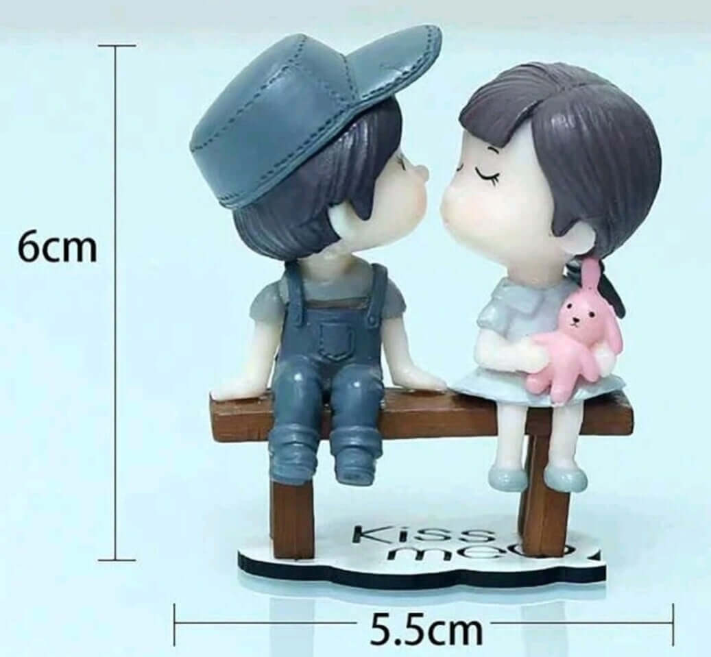 cute couple kissing resin cake topper
