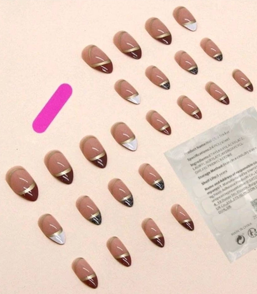 Nails - gold