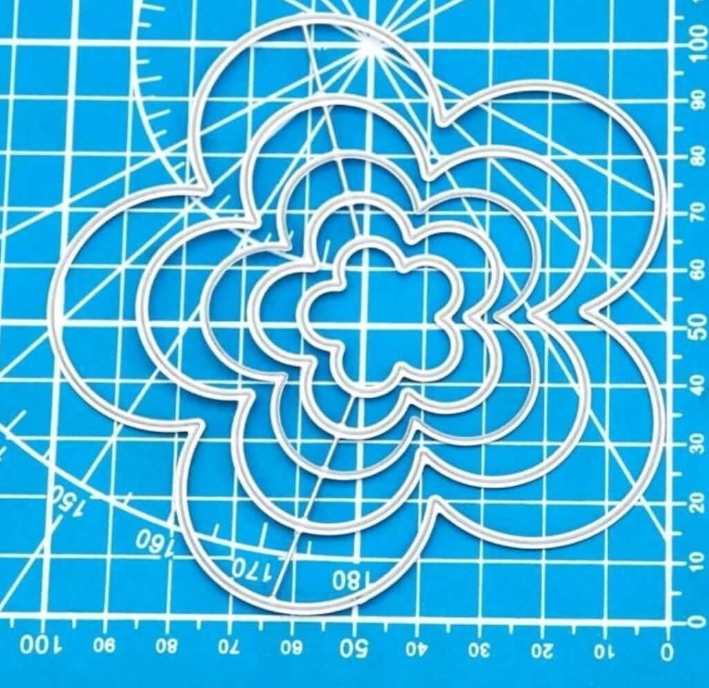 Craft - metal die - floral Nesting frames