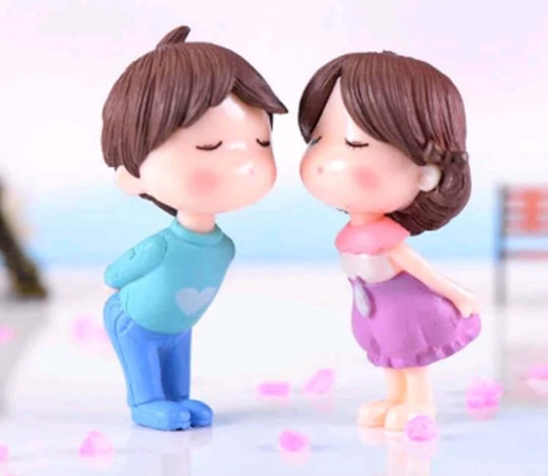 cute couple kissing resin cake topper
