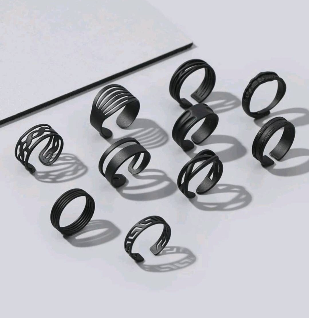 Rings Set (N-V) - black stackable (10)