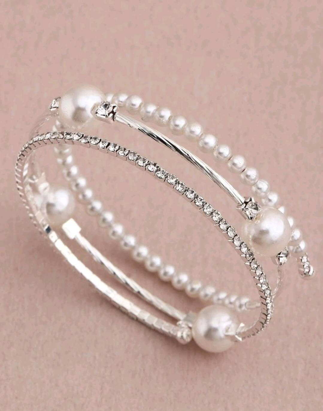 ladies silver glitzy pearl bangle