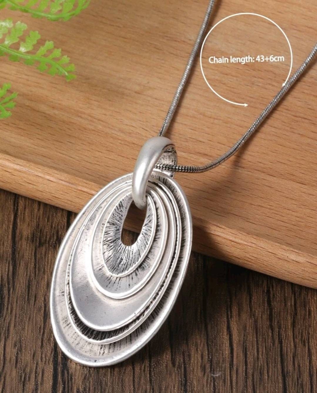 Necklace Set - Silver oval