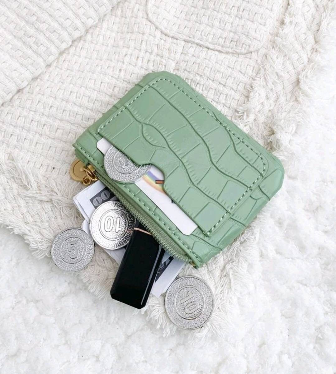 Purse - stunning mint green croc