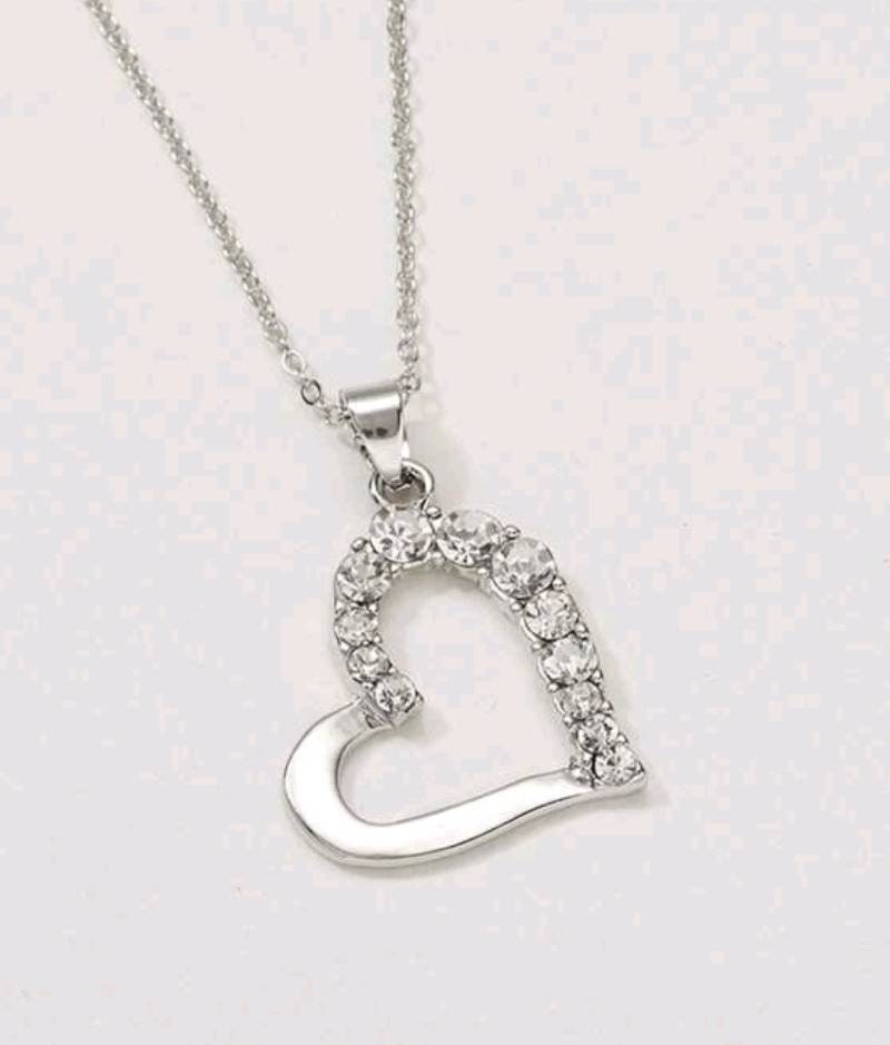 NECKLACE - glitzy silver heart