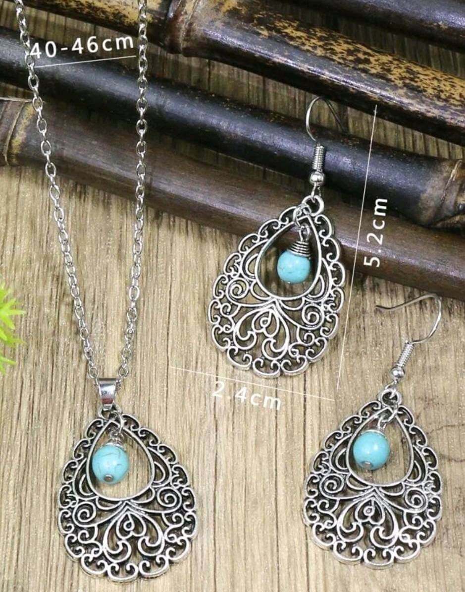 Jewellery Set - Boho turquoise necklace and earrings