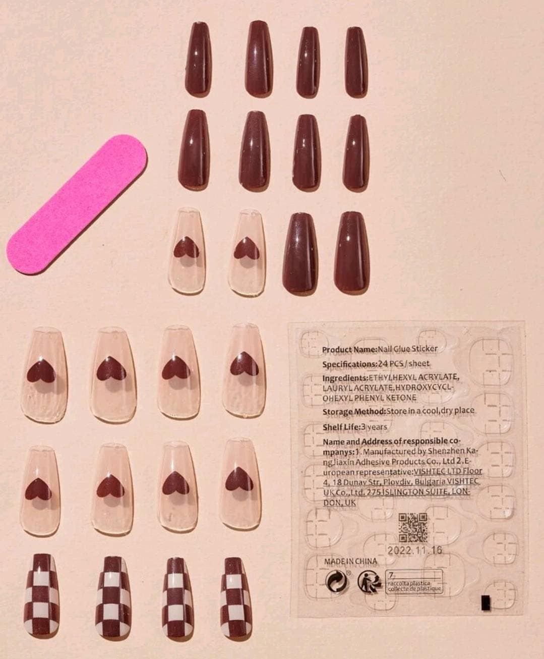 Nails - almond heart