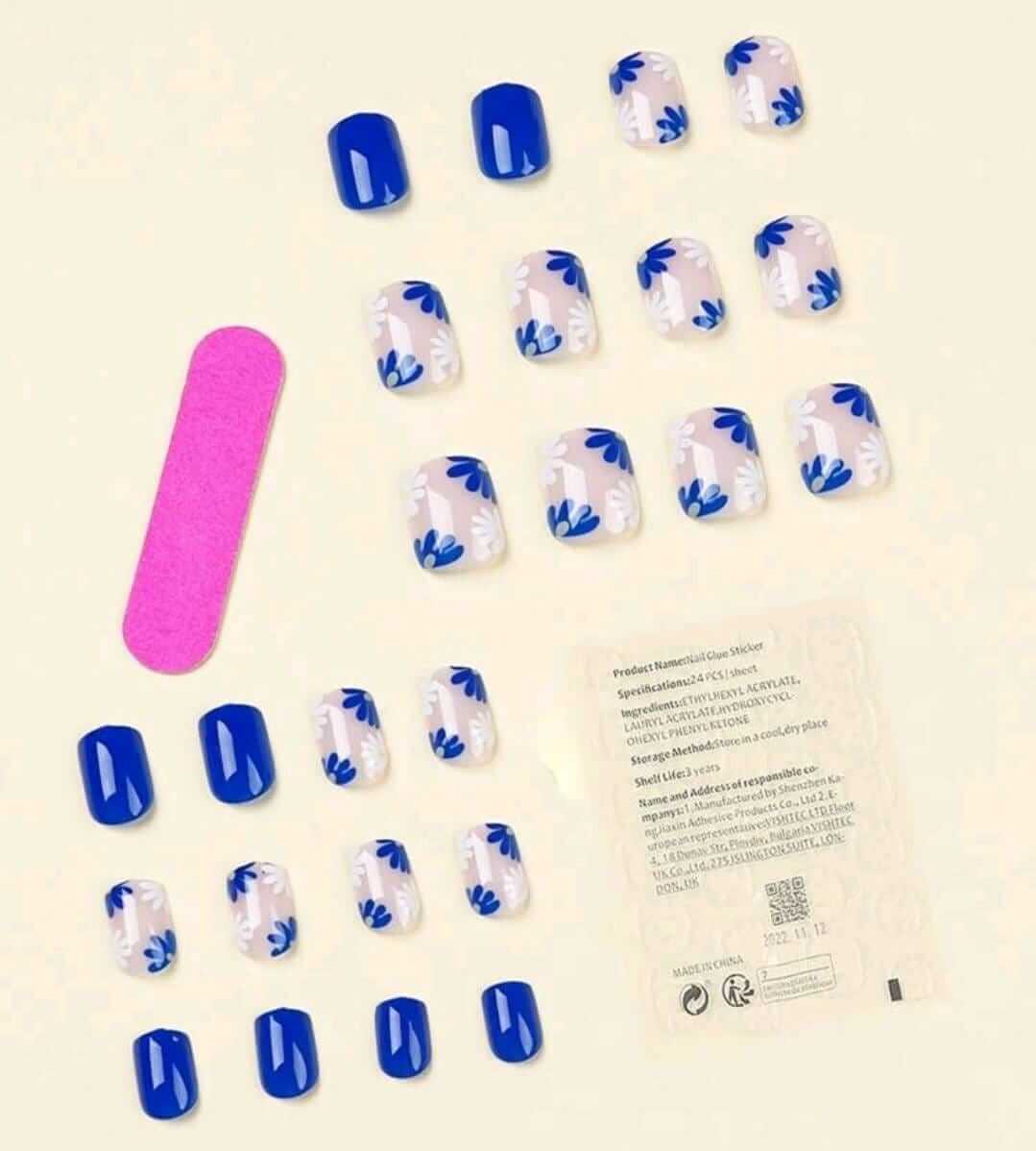 Nails - blue floral