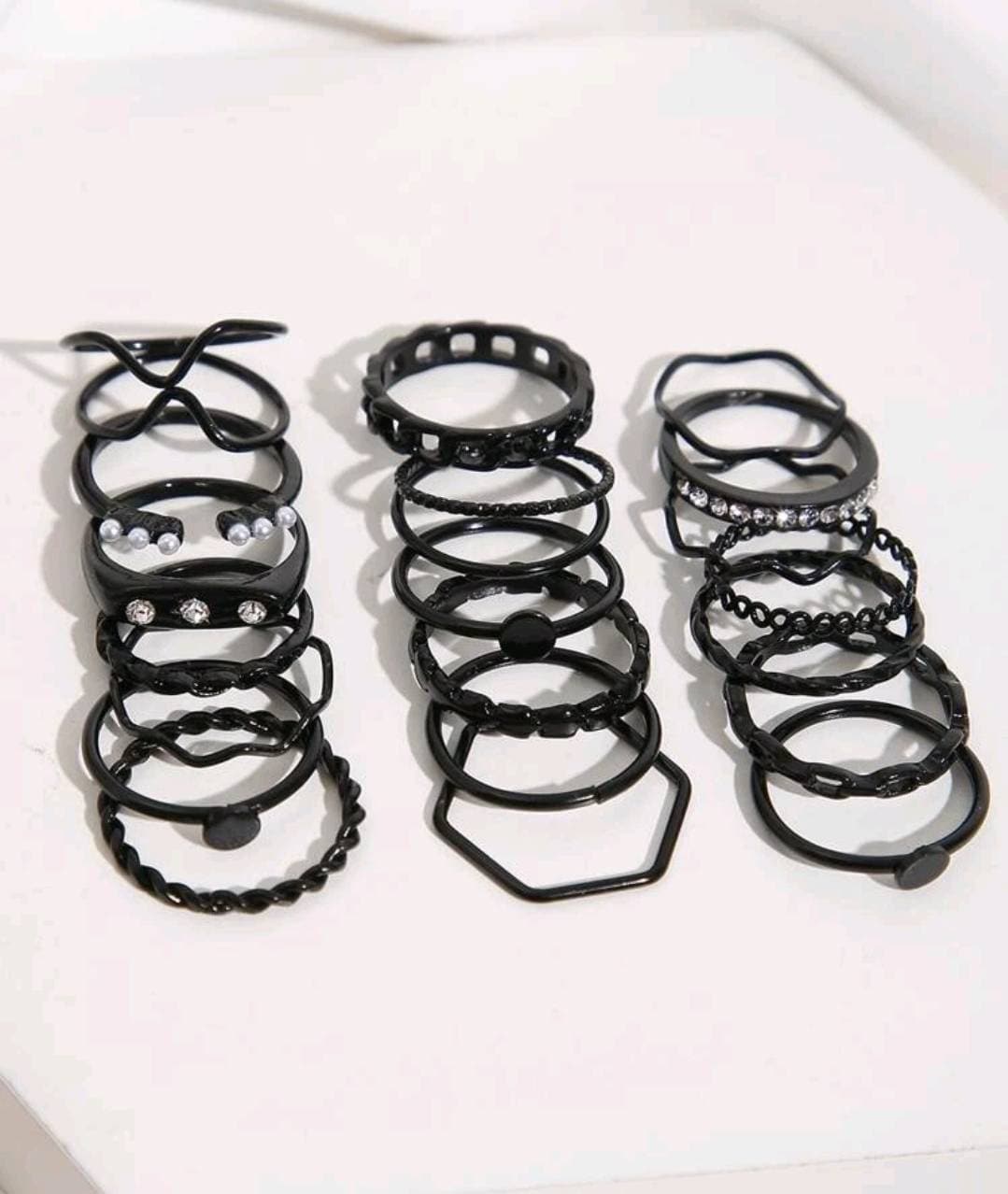 Rings Set - black stackable (20)