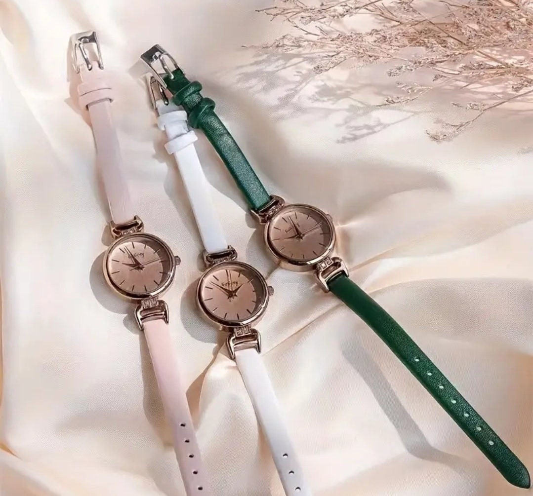 Watch - white