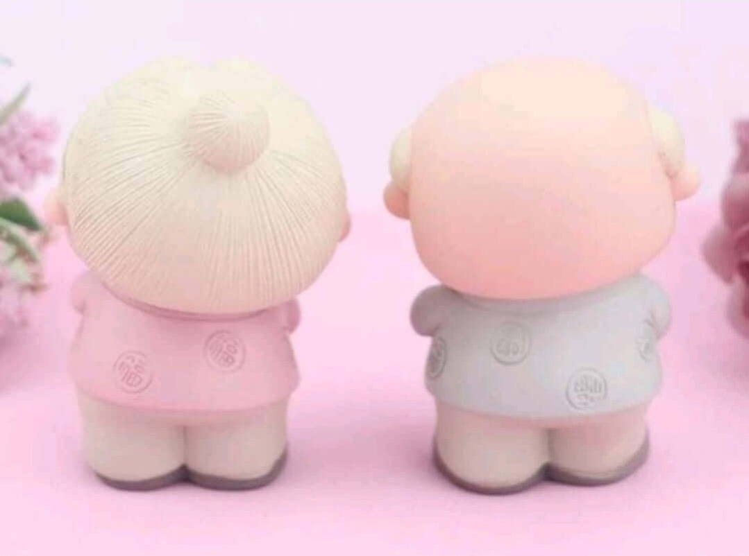 Celebrations - Cake Topper - older couple