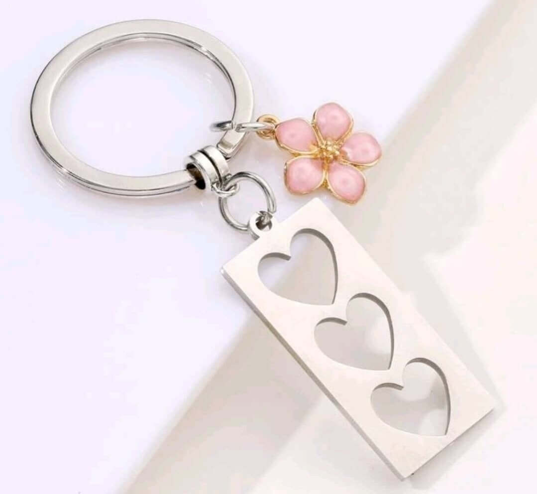 Keyring - heart with flower charm