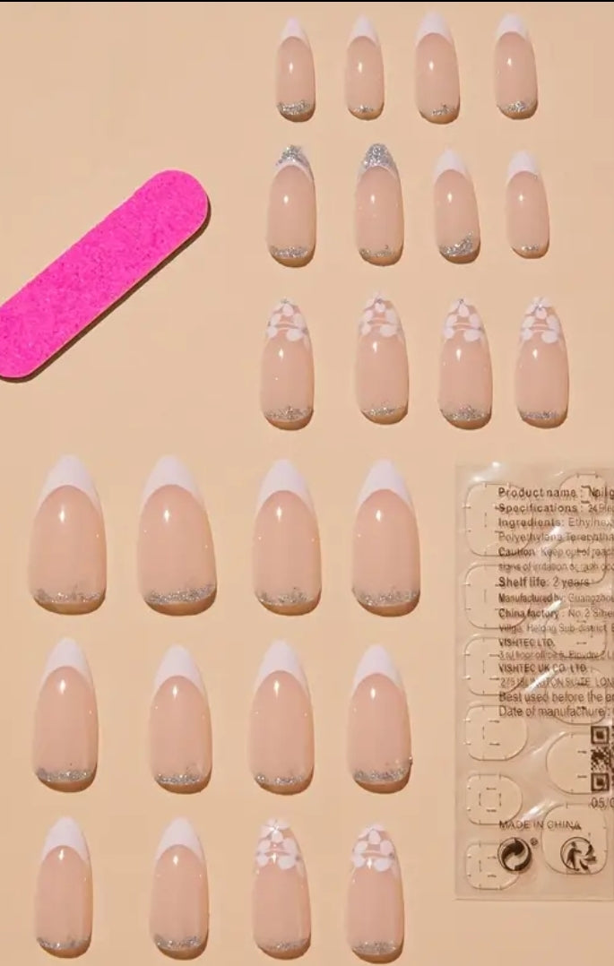 Nails - French floral