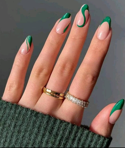 Nails - green