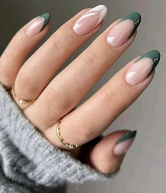 Nails - green