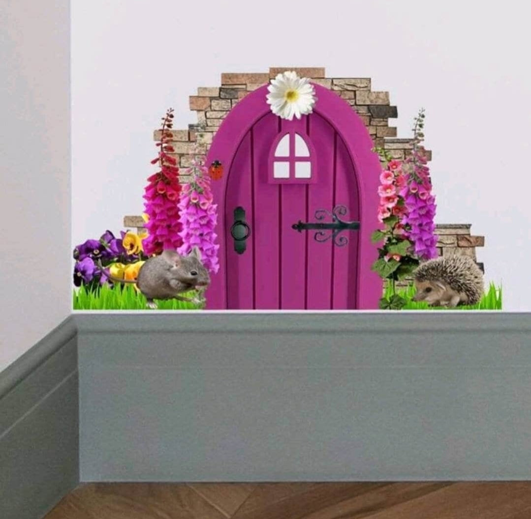 Wall Decal - mouse house