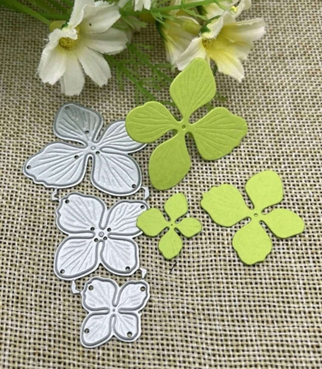 Craft - metal die - flowers