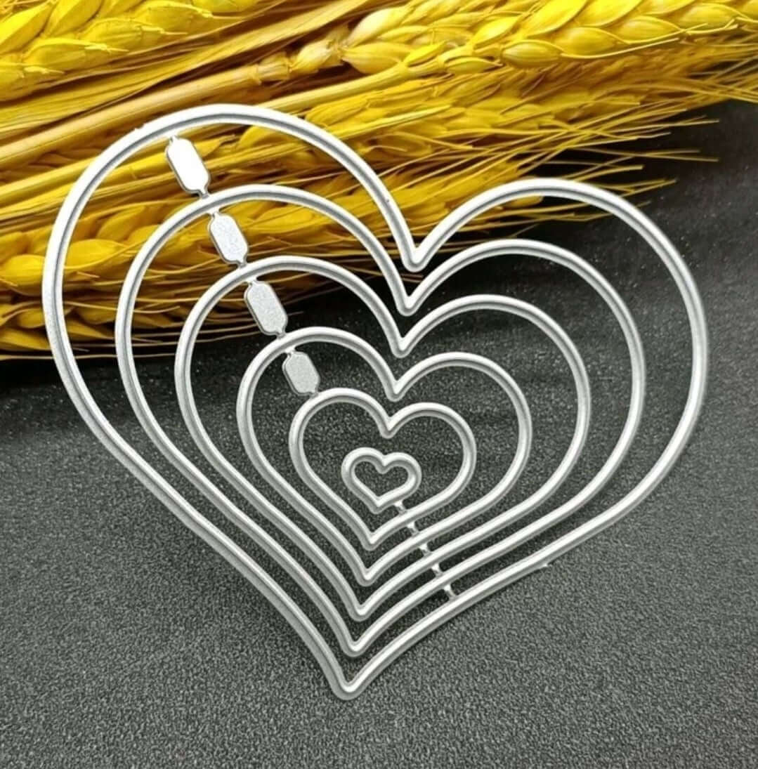Craft - metal die - heart nesting dies