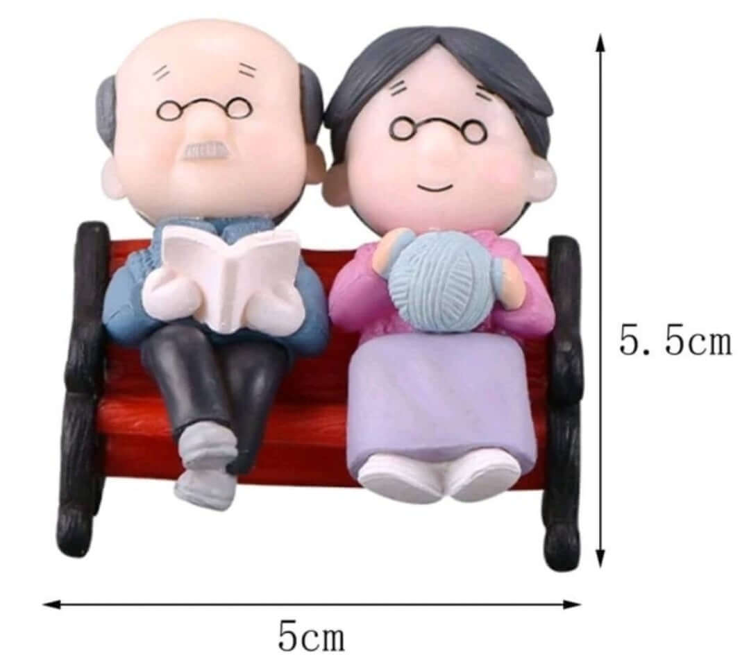 cute older couple resin cake topper