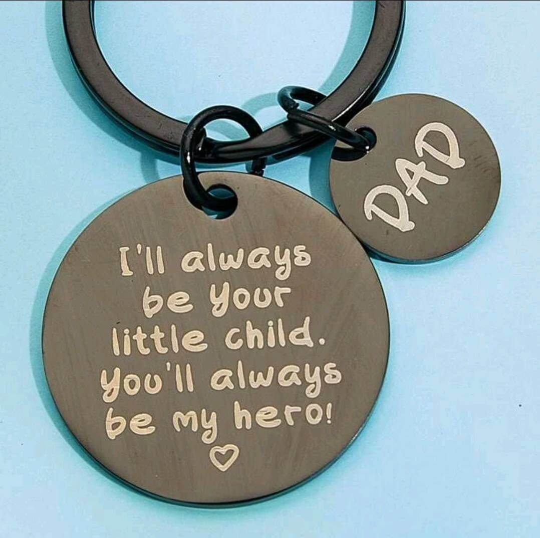 Keyring - hero dad