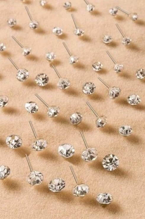  Earrings - 36 pairs of Rhinestone studs on acrylic stand