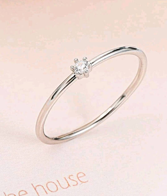 Ring (N) - glitzy zircon