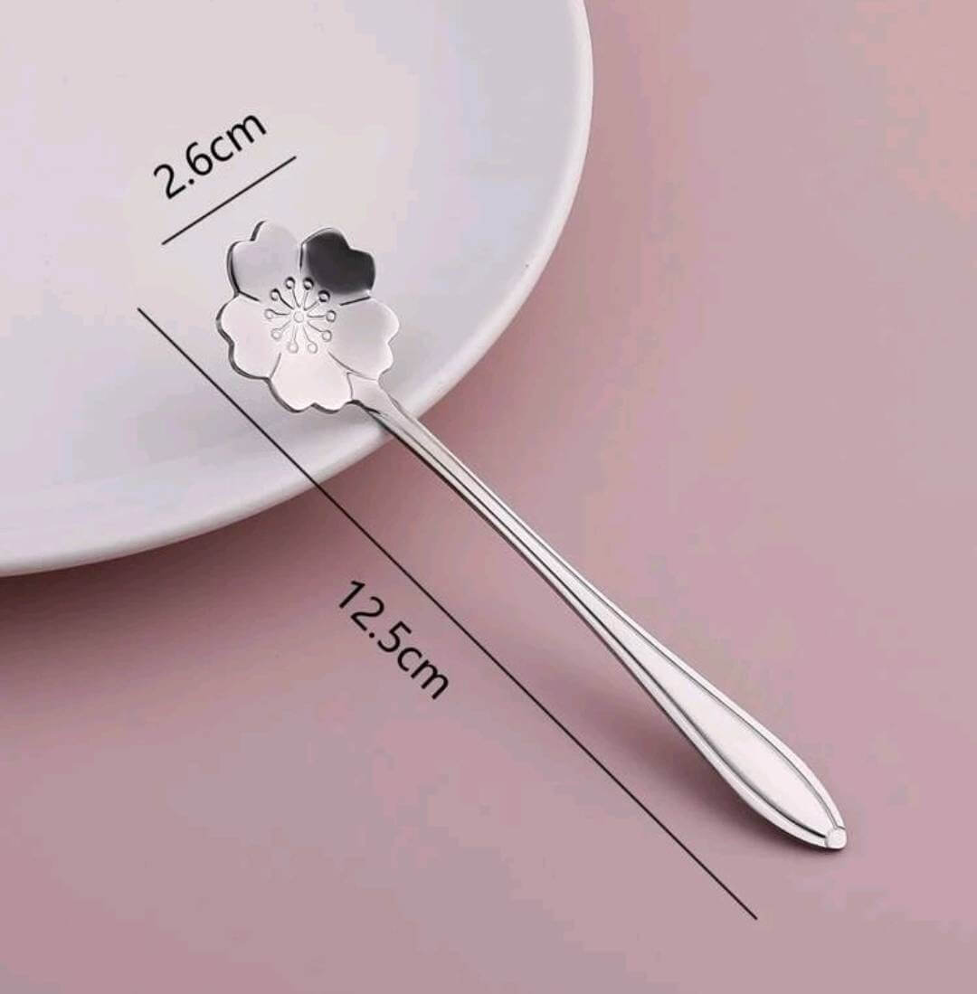 Home - spoons - silver flower (8)