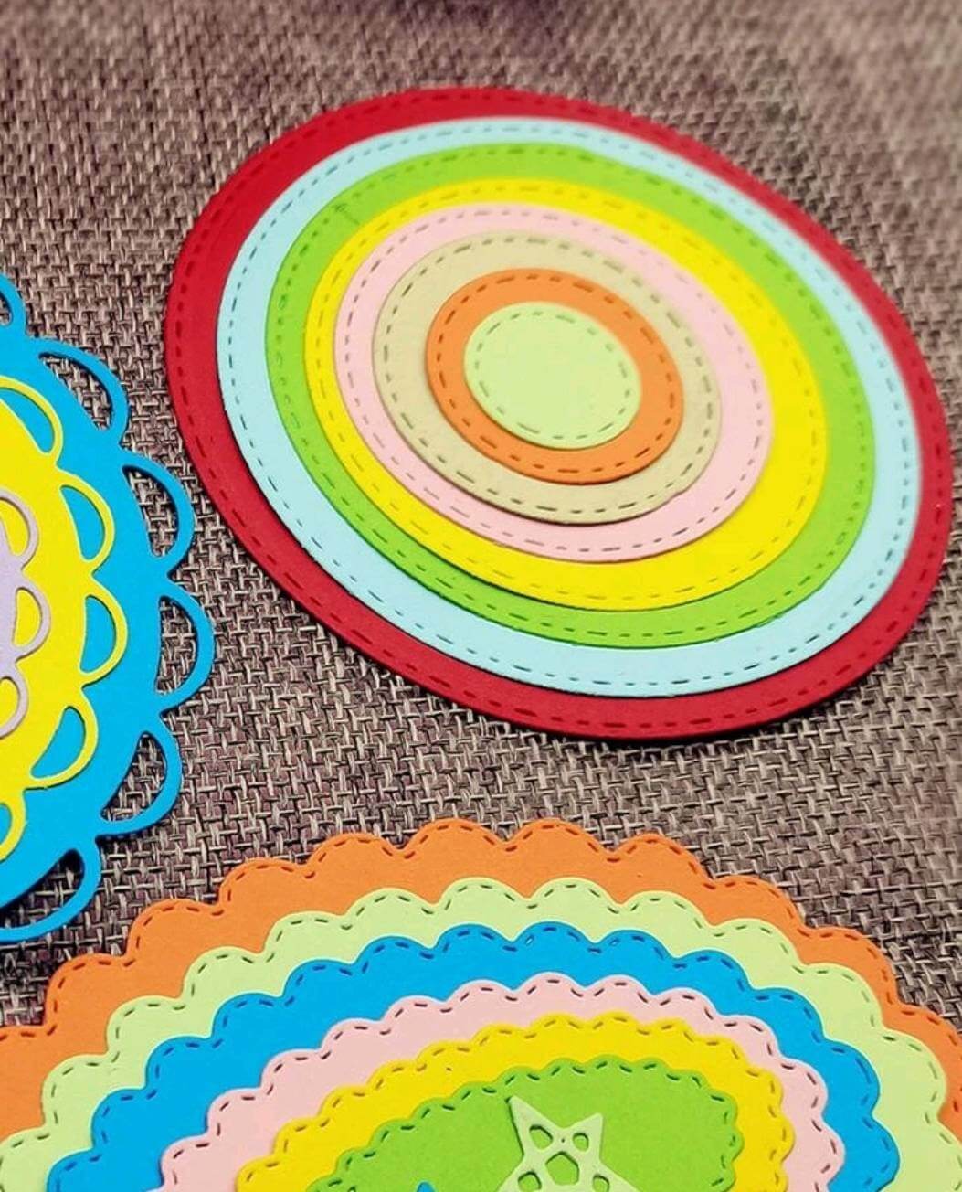 Craft - metal die - circle round nesting frames