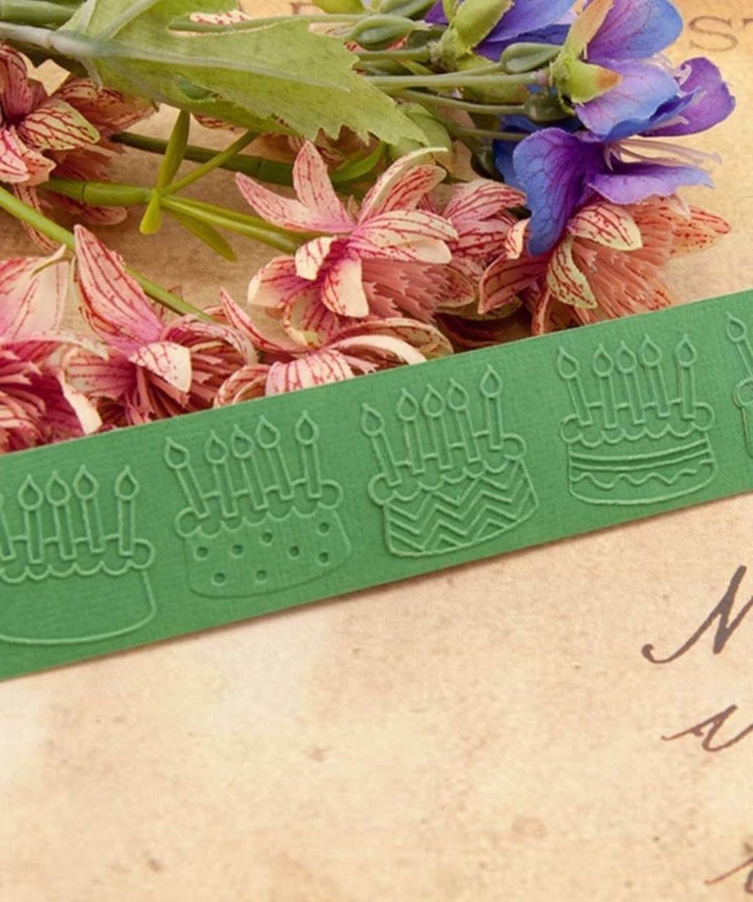 embossing folder - birthday cake