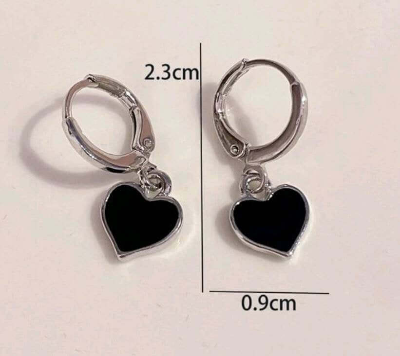 Earrings - Silver Black Heart drop earrings