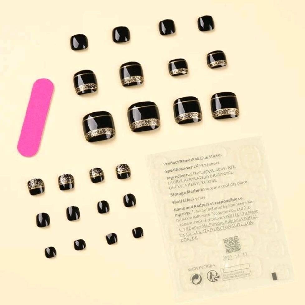 Nails - black gold (toes)