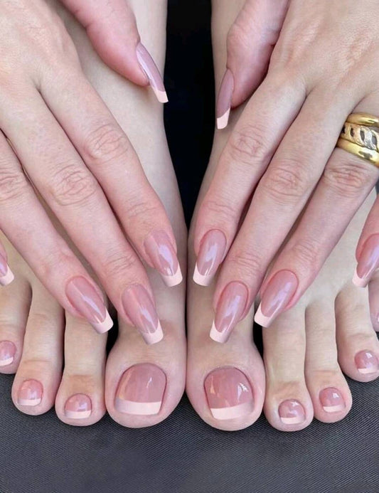 Nails - French manicure
