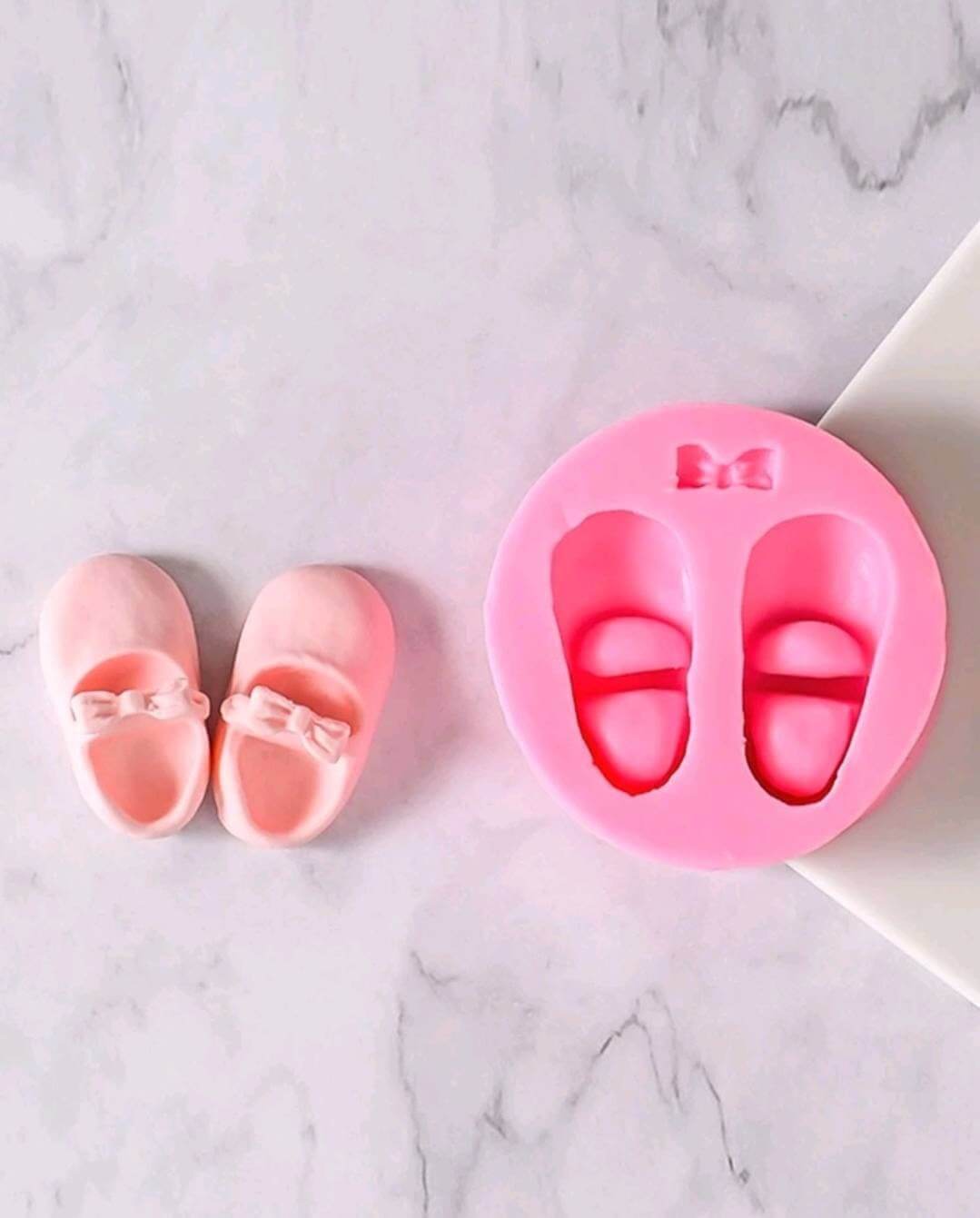 Crafting - baby shoes Silicone mould