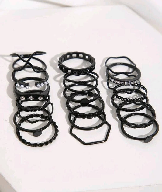 Rings Set - black stackable (20)