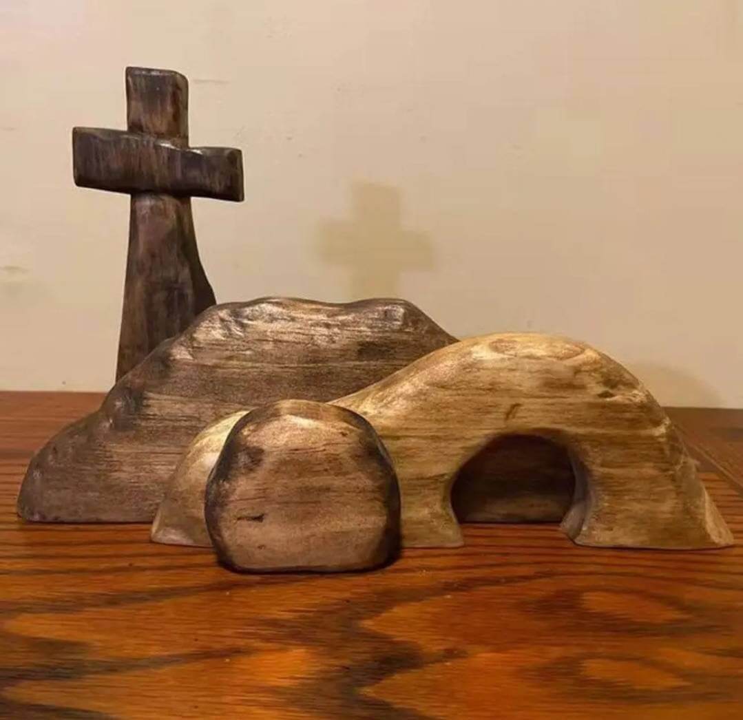 Home Decor - wooden Easter scene