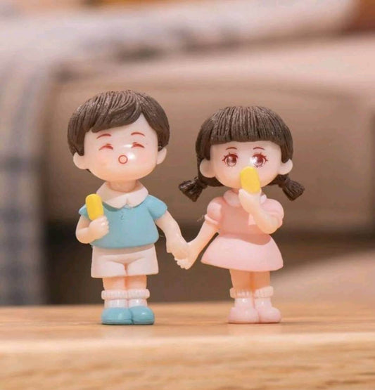 cute couple resin cake topper 