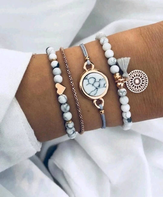 ladies set of 4 minimalist bracelets