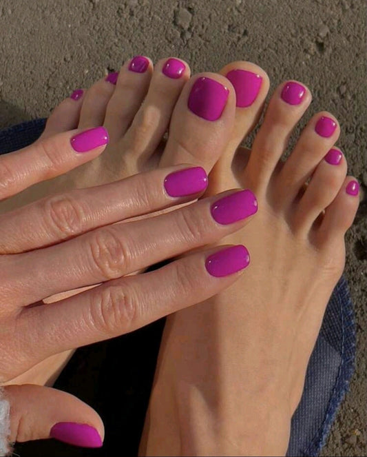 fuchsia false nails