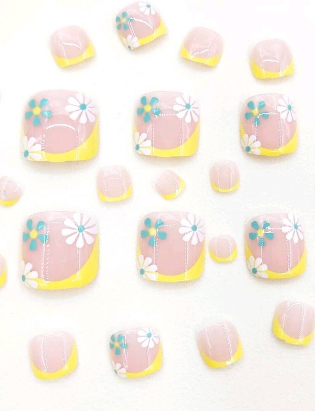 Nails - bright yellow floral (toes)