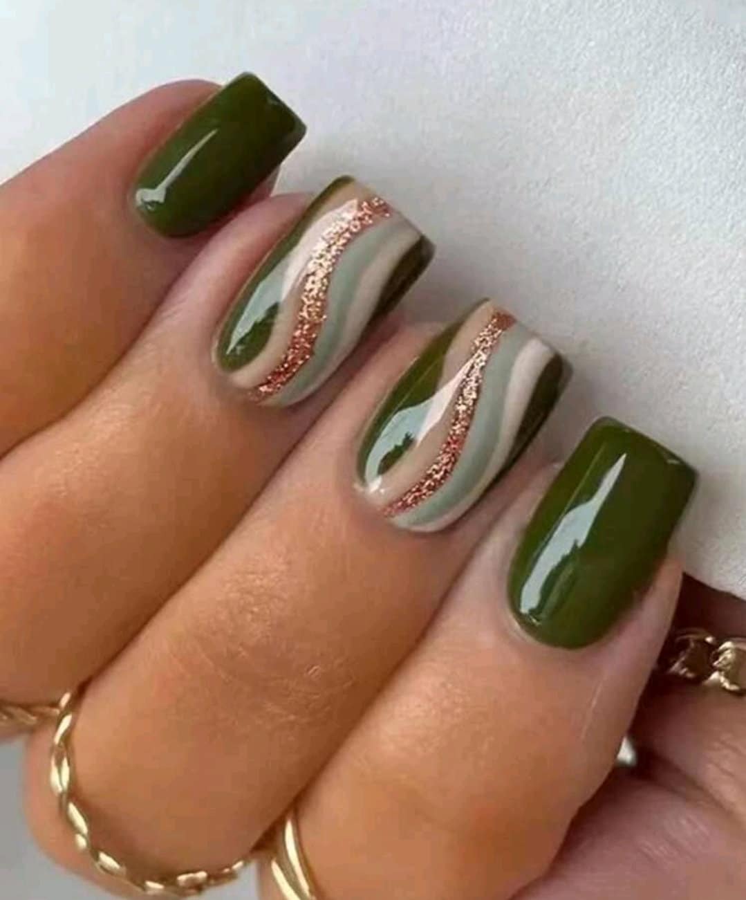 Nails - green gold